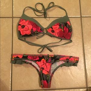 Tropical Bikini Set! Push-up top/ cheeky bottoms